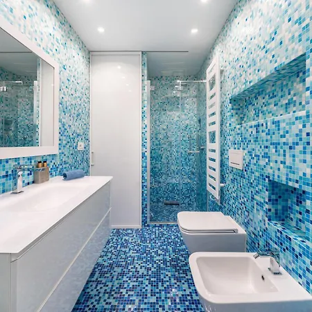 3 Pieces En Dernier Etage - Vue Et Montagnes - De Standing * Antibes