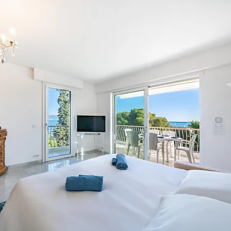 3 Pieces En Dernier Etage - Vue Et Montagnes - De Standing Apartmán Antibes