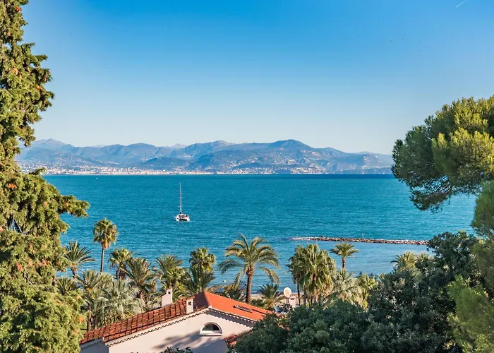 Appartement 3 Pièces En Dernier étage - Vue Et Montagnes - Résidence De Standing