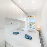 3 Pieces En Dernier Etage - Vue Et Montagnes - De Standing * Антиб
