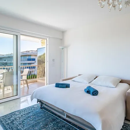 3 Pieces En Dernier Etage - Vue Et Montagnes - De Standing Apartment Antibes