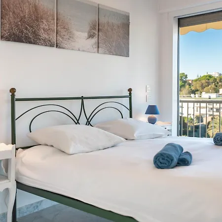 3 Pieces En Dernier Etage - Vue Et Montagnes - De Standing 앙티브